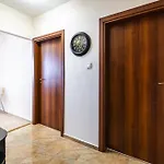 Luxury With Sea View,free Parking! Apartment *