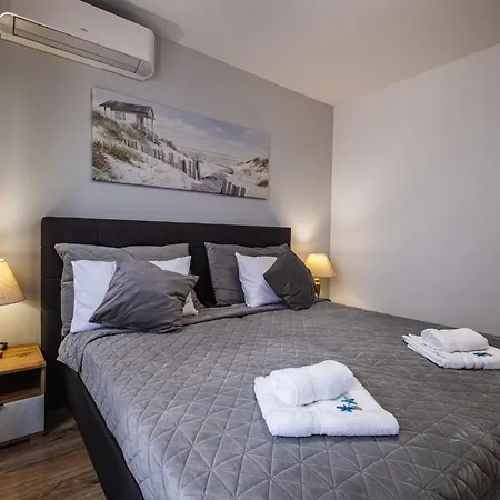 Luxury With Sea View,free Parking! Várna