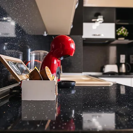 Apartman Luxury With Sea View,free Parking! Várna