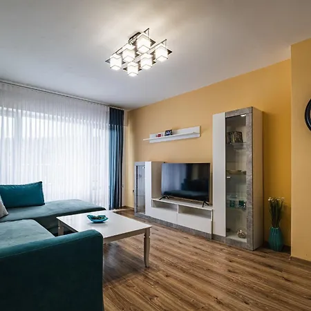 Luxury With Sea View,free Parking! Appartamento