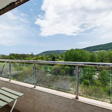 Luxury With Sea View,free Parking! Apartment