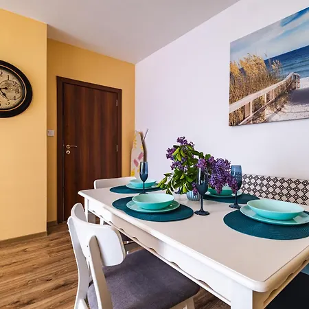 Apartment Luxury With Sea View,free Parking! *